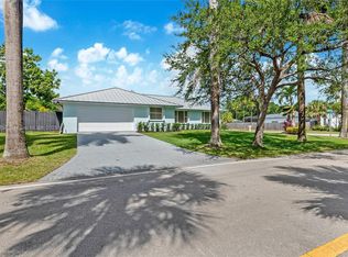 8400 SW 184th Ln, Cutler Bay, FL 33157