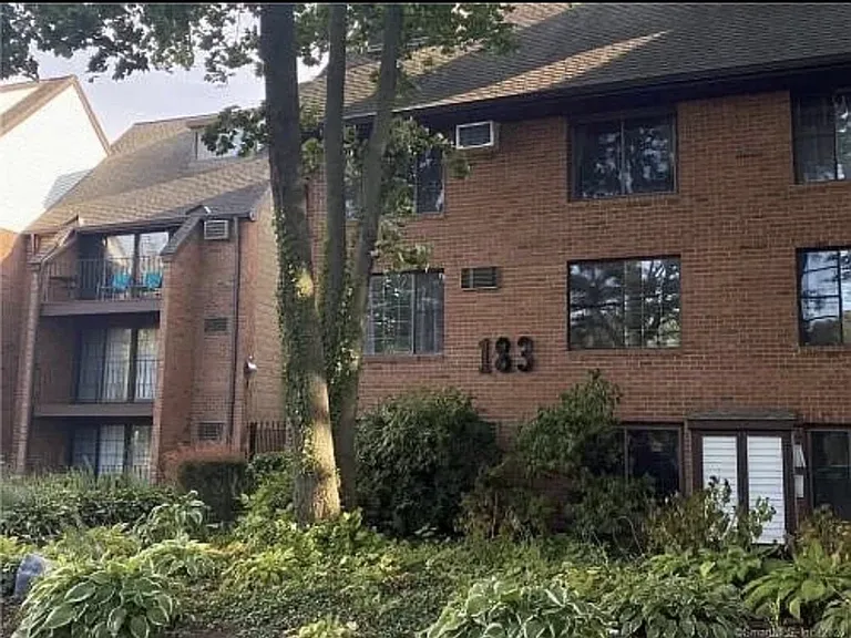 183 Loomis Dr #119 — Photo 1