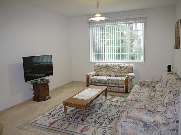 3rd image of 1743 Avalon Ct