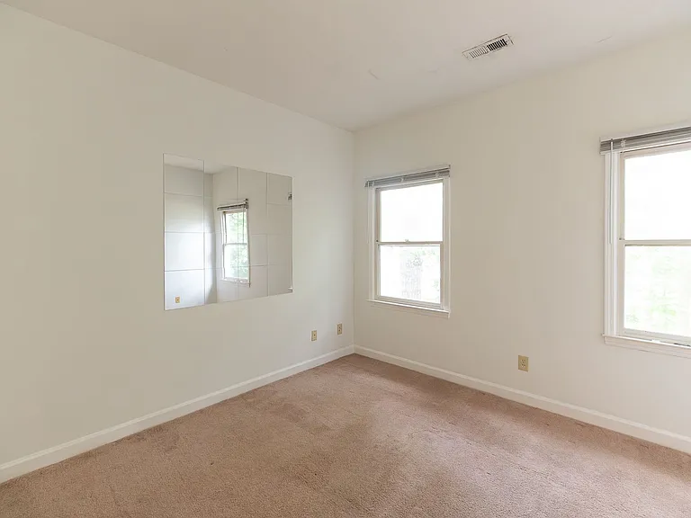 4916 Gold Crest Dr — Photo 24