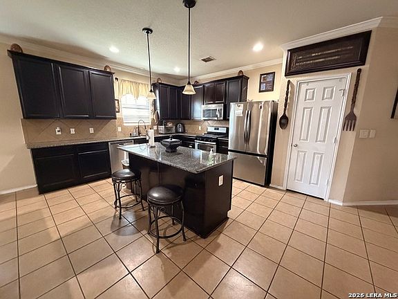 5th image of 7150 Capricorn Way