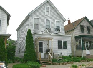 2316 Prince St, Dubuque, IA 52001