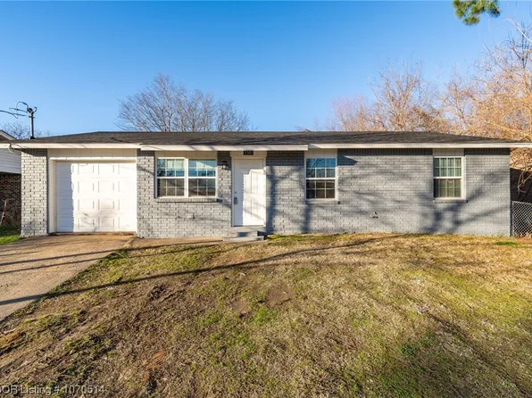 2301 Jordan St, Van Buren, AR 72956
