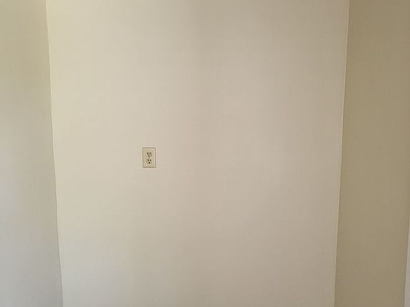 3rd image of 3309 Spruill Ave #4