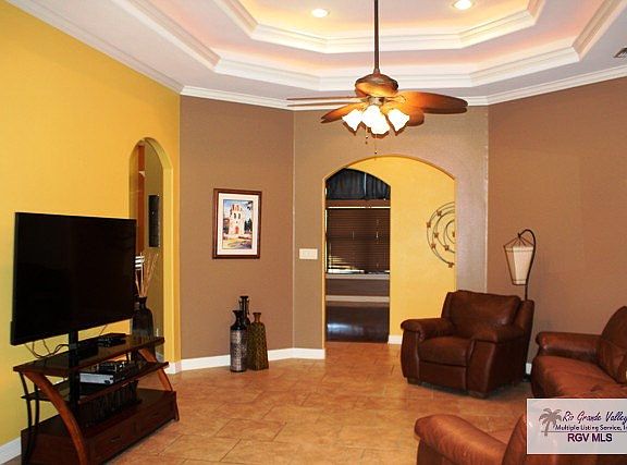 5th image of 24137 N Country Club Ct