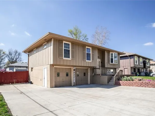 1701 Thornton St, Leavenworth, KS 66048