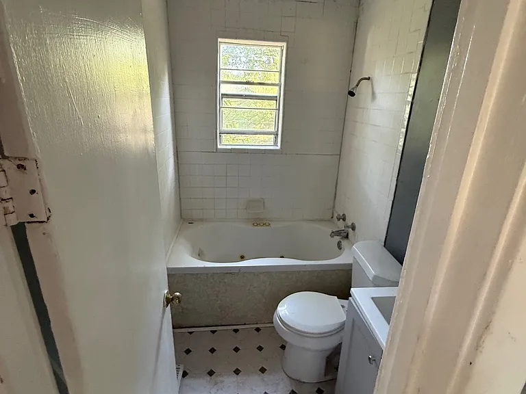 2028 Lee Ter SW — Photo 15