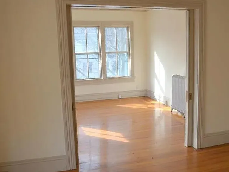 99 Governor St #2 — Photo 2