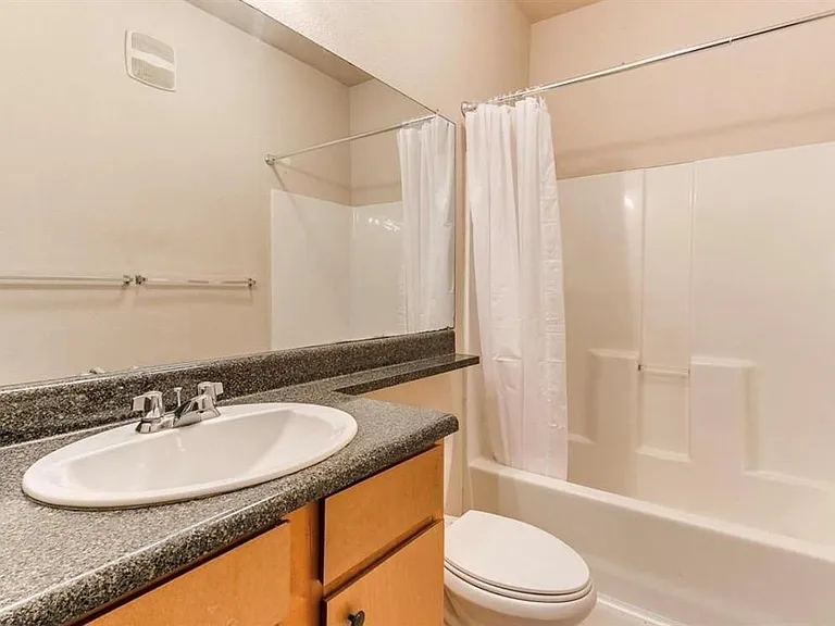 2200 Classen Blvd #13114 — Photo 6