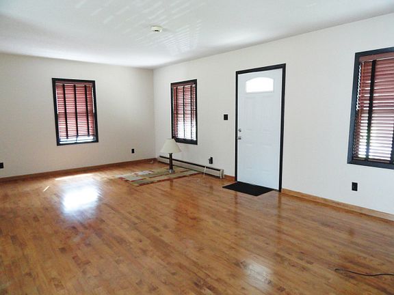 2nd image of 2041 Uniondale Dr