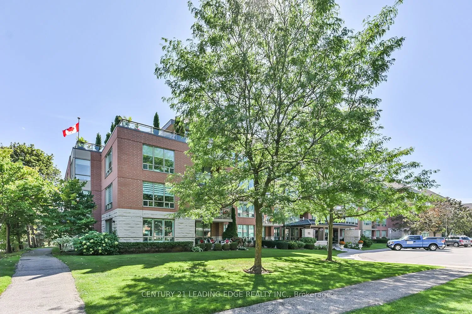 2 bed, $3,200 — Photo 3