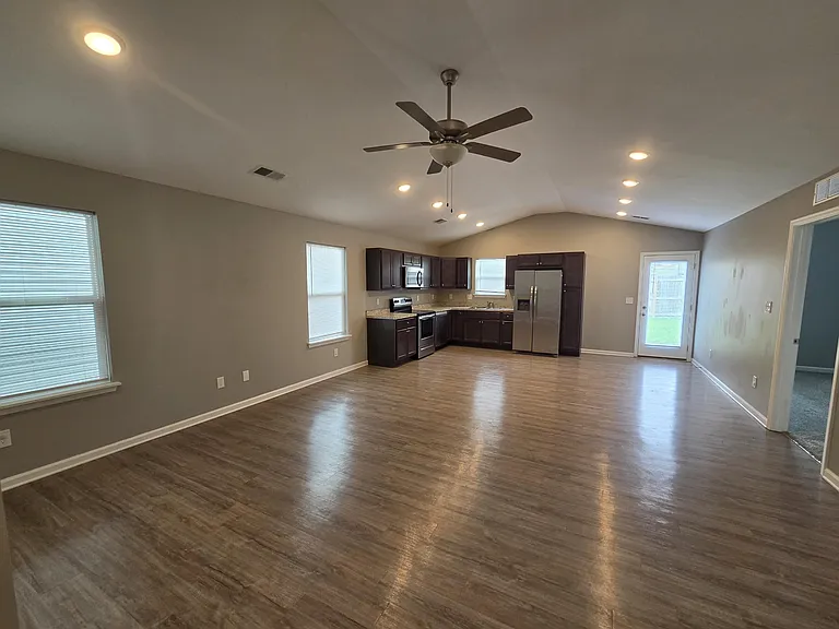2309 Tanksley Way — Photo 5