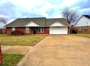 334 Jeanne Dr, Springdale, AR 72764