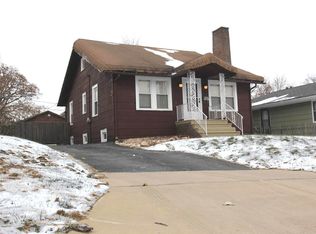 909 Jasper St, Joliet, IL 60436