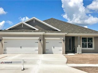 27261 Hawks Nest Cir, Wesley Chapel, FL 33544