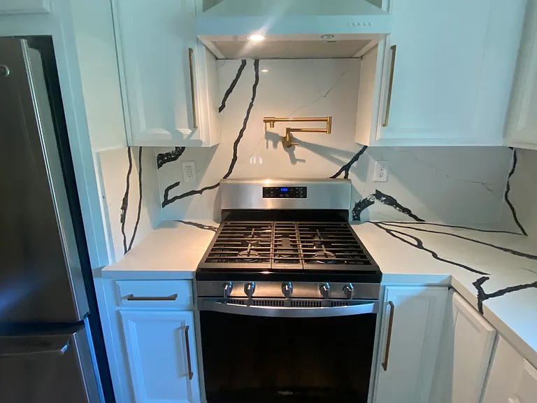 2995 Stable Dr — Photo 14