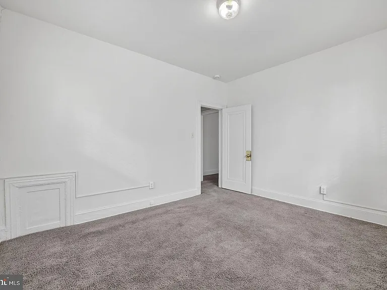 5400 7th St NW #102 — Photo 5