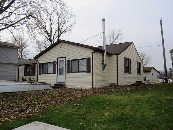 2nd image of 3958 W Lakeshore Dr-57