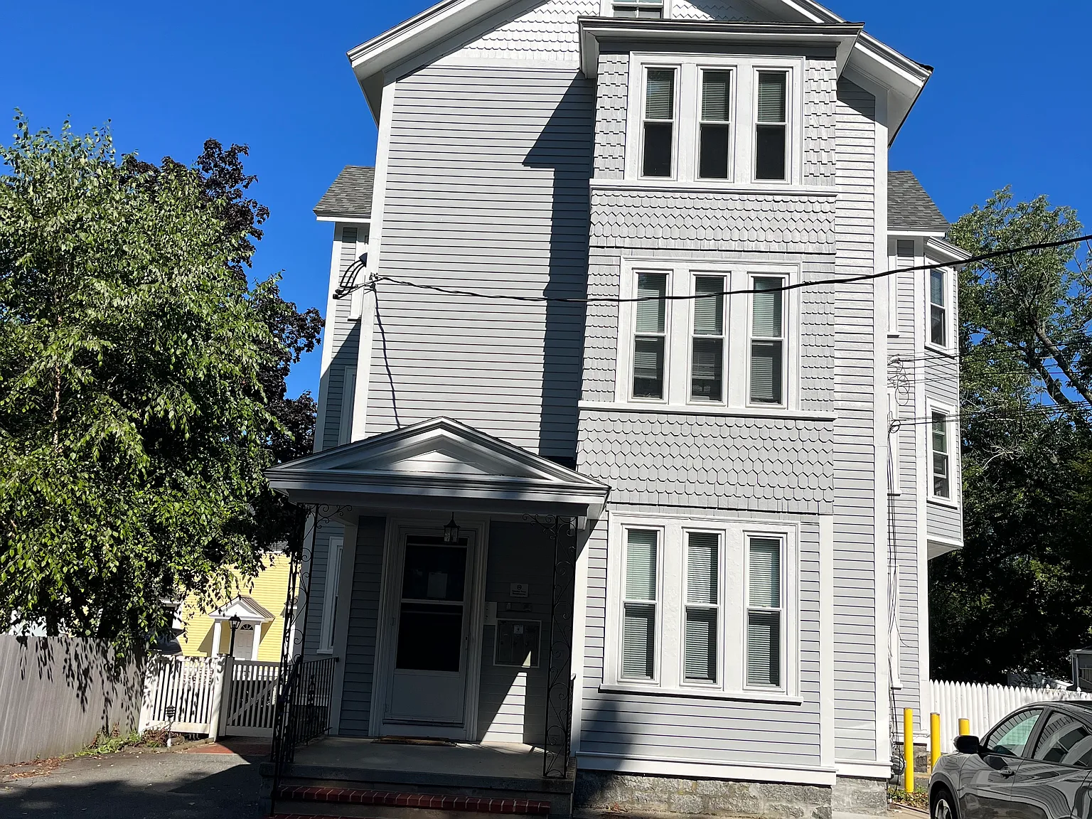 2 bed, 1000 sqft, $3,095 — Photo 1