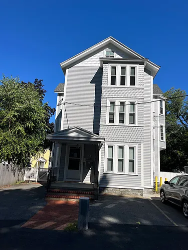 16 Morton St #1 Photo 1