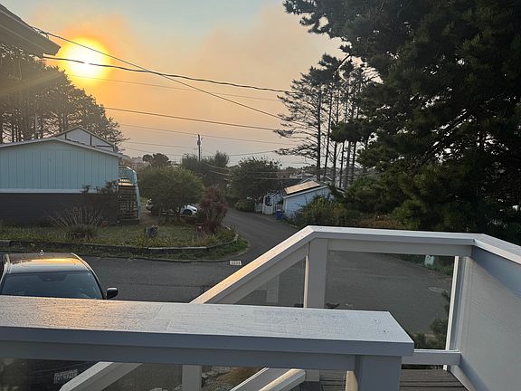 3rd image of 3136 NW Oar Dr