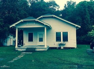 930 1/2 Parkview Dr, New Iberia, LA 70563