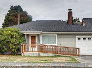 436 S Franklin St, Seaside, OR 97138