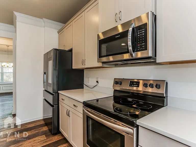 1582 Ribbon Mill Ln SW — Photo 10