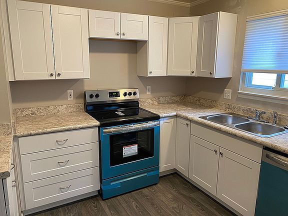 4th image of 5672 Campbell St