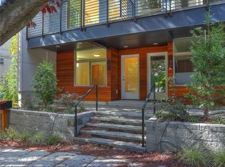 462 A Ne Maple Leaf Pl, Seattle, WA 98115