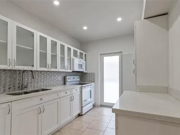 3916 SW 58th Ave #3916, Miami, FL 33155