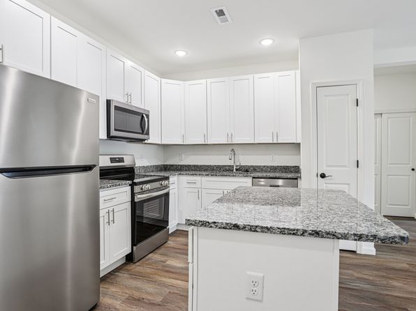 1025 Don Ave #1017-204