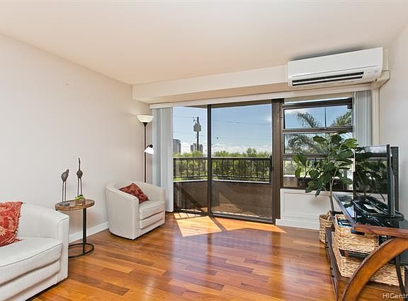 2nd image of 512 Iolani Ave APT 302