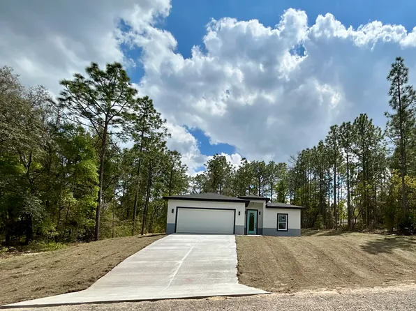 7841 N Pocono Dr, Citrus Springs, FL 34434