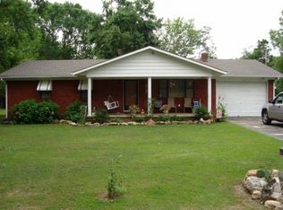 710 W 5th St, Imboden, AR 72434