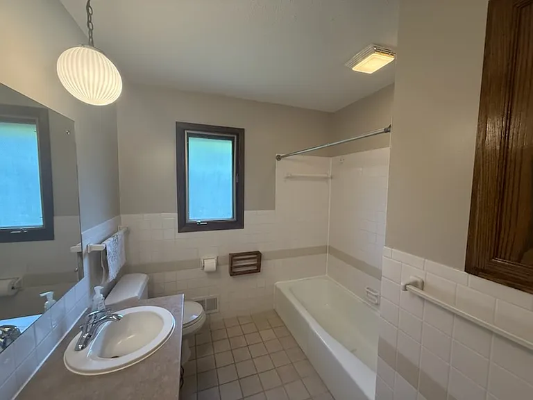 276 Palomino Dr — Photo 7