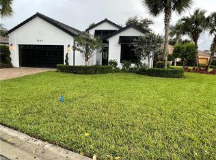 1846 Pondside Ln, Naples, FL 34109