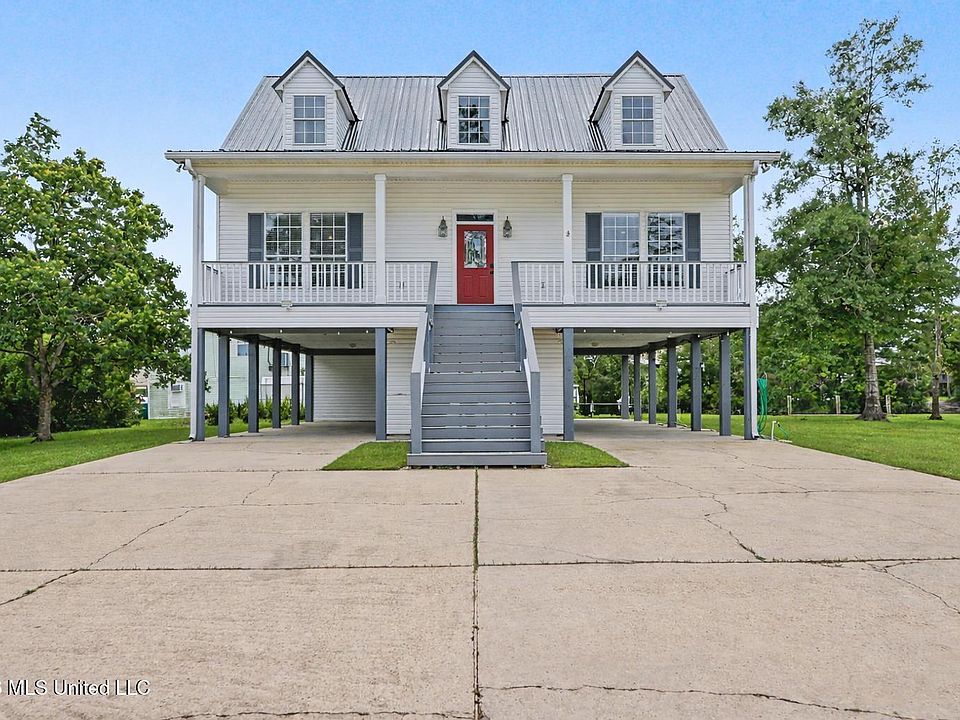 1st image of 15015 Sioux Pl