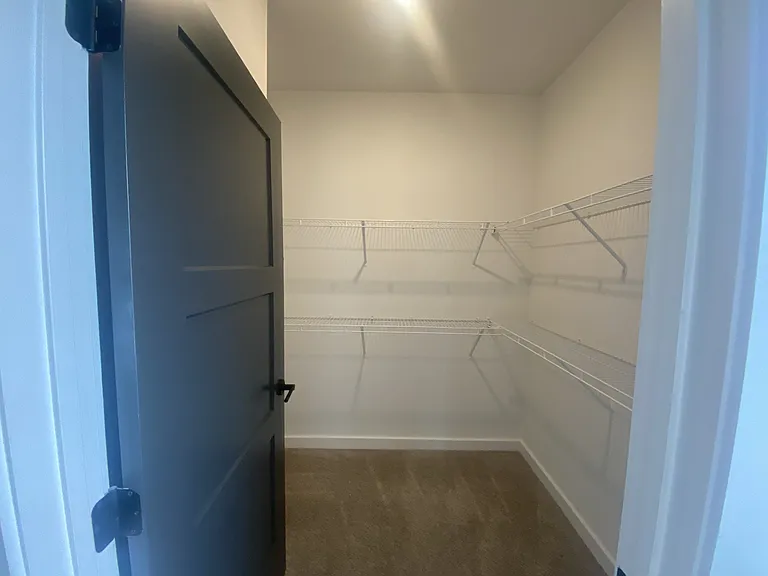 The Wren Apartments — Photo 206