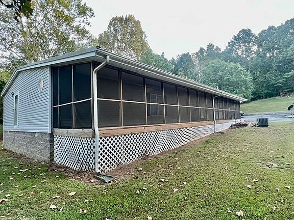3rd image of 264-264 Chestnut Oak Rd #1