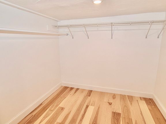 5th image of 73 Longwood Ave #72