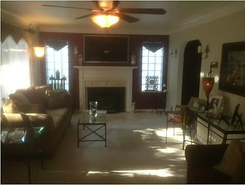 2nd image of 2620 Letchworth Pkwy