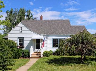 113 3rd St NW, Rothsay, MN 56579