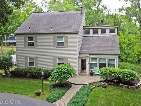 11685 Ely Rd, Davisburg, MI 48350