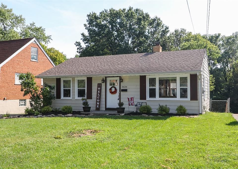 1st image of 3634 Lakewood Dr