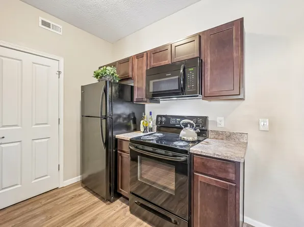 Austin Place Apartments