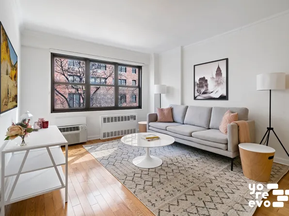 240 East 76th Street 4C image 1 of 11