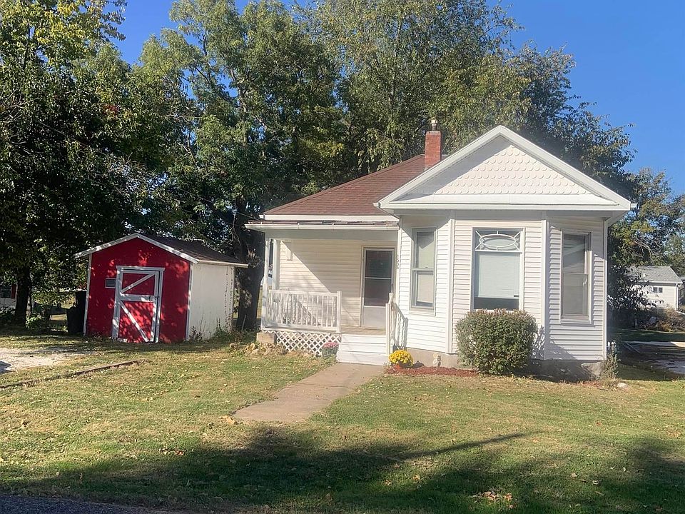 1st image of 1555 Knight St