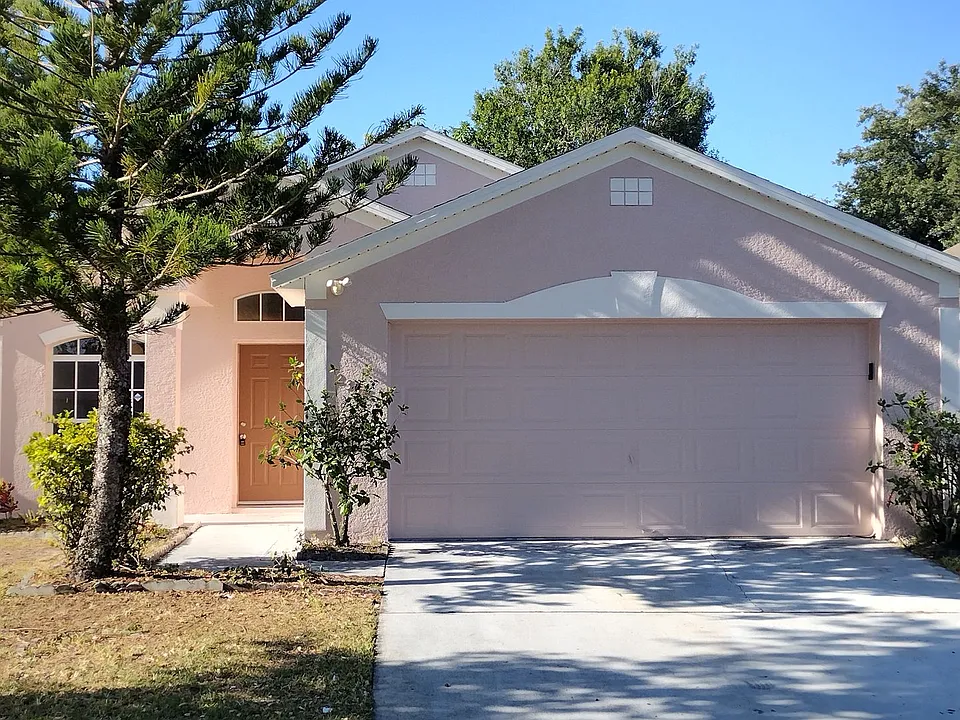 2358 Blue Sapphire Cir