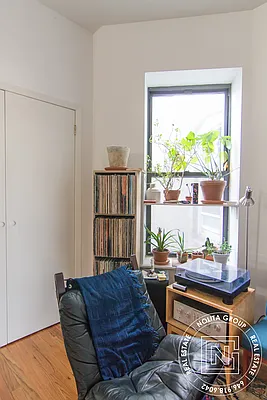 Rented by Nolita Group | media 7